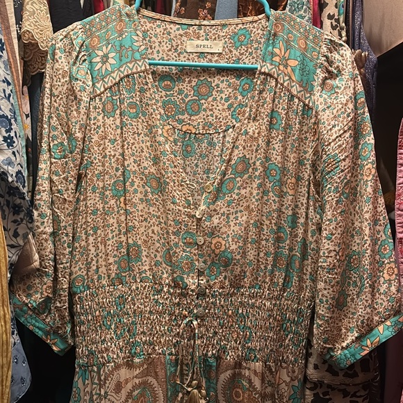 🦄 Spell Boho Blossom Gown in Sage size S - Picture 8 of 10